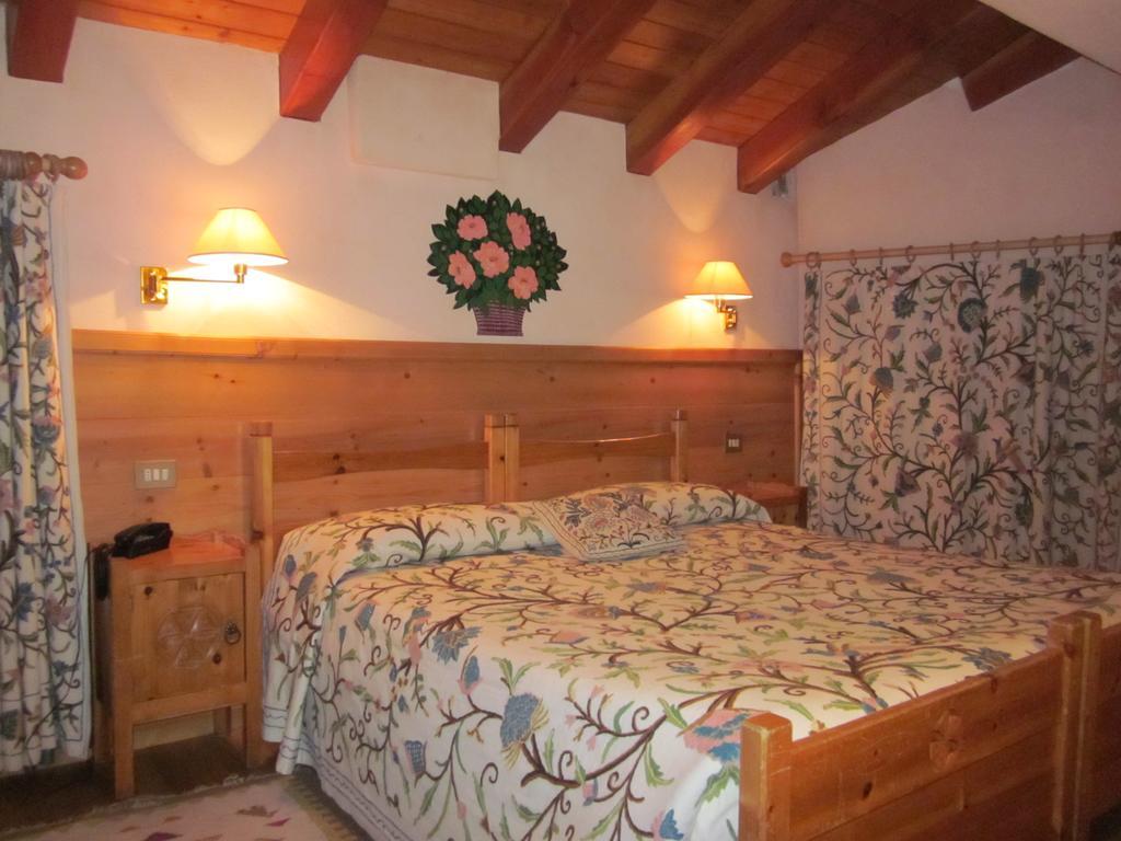 Hotel Mignon Breuil-Cervinia Εξωτερικό φωτογραφία